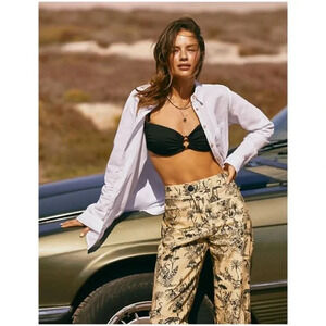 Anthropologie Pilcro Classic  Textured Buttondown Shirt